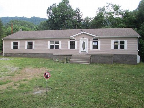 1st image of 70 Sophia Dr