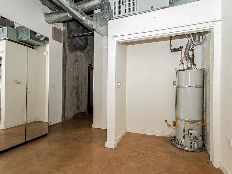 3240 Peralta St #10 — Photo 10
