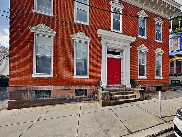 118 S Hanover St #1 — Photo 1