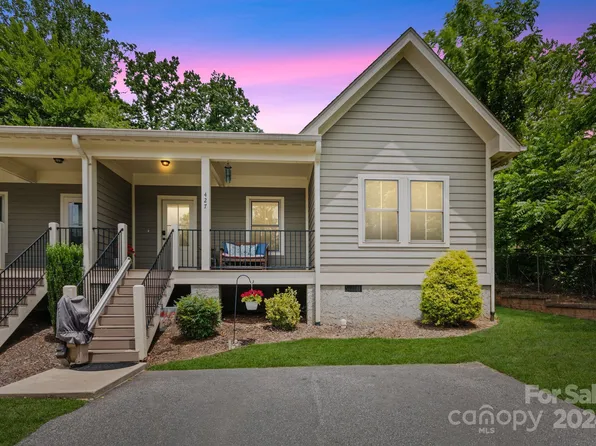 427 Kerlee Heights Rd, Black Mountain, NC 28711