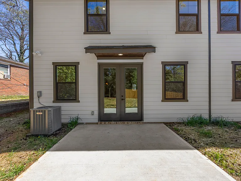 1331 Condon St — Photo 17
