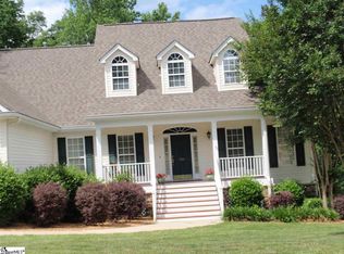 200 Carrick Dr, Simpsonville, SC 29681