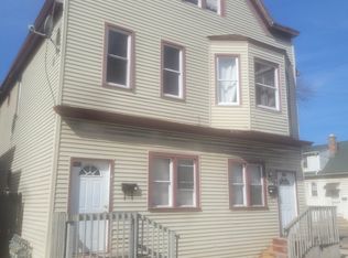 1105 W Hayes Ave, Milwaukee, WI 53215