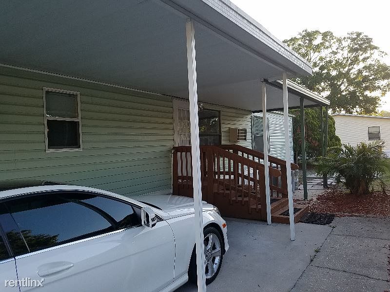 2nd image of 8425 Shell Dr