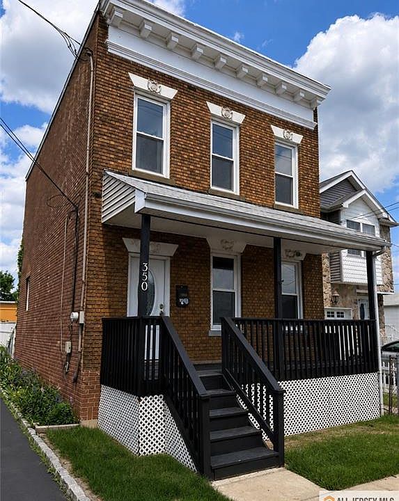 1st image of 350 Summit Ave