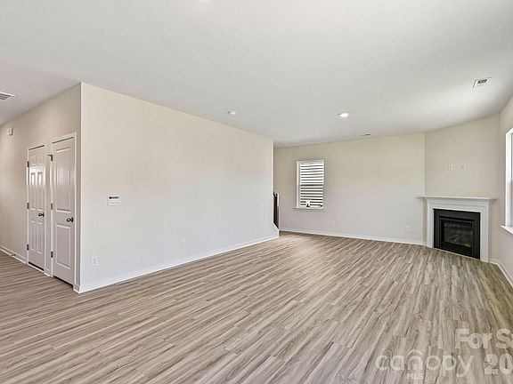 4th image of 4559 Harris Elliot Rd