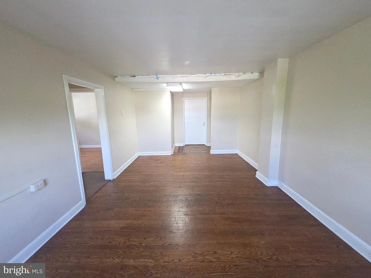1 bed, 750 sqft, $1,400 — Photo 2