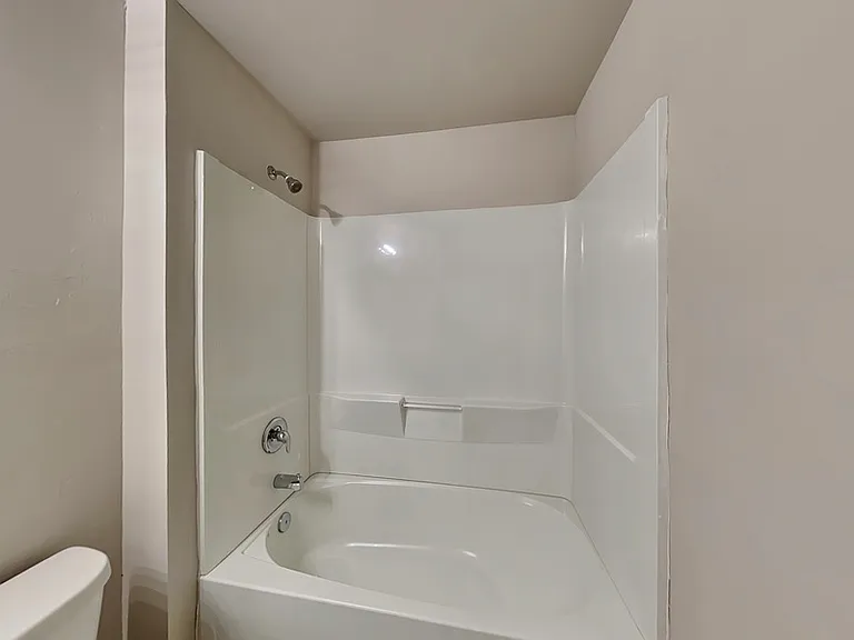 4731 Gillot Blvd — Photo 19
