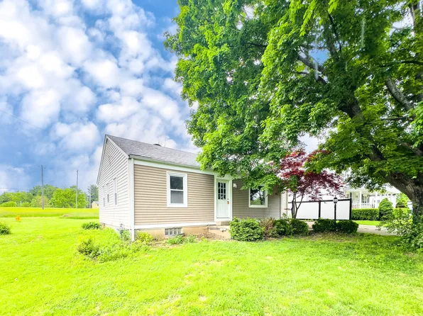 1595 Sycamore Dr, Union, KY 41091