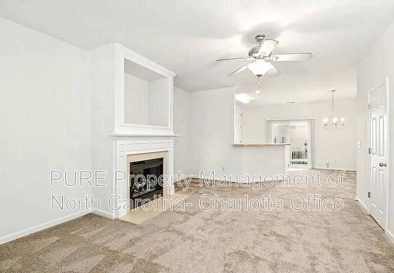 8618 Twined Creek Ln — Photo 3