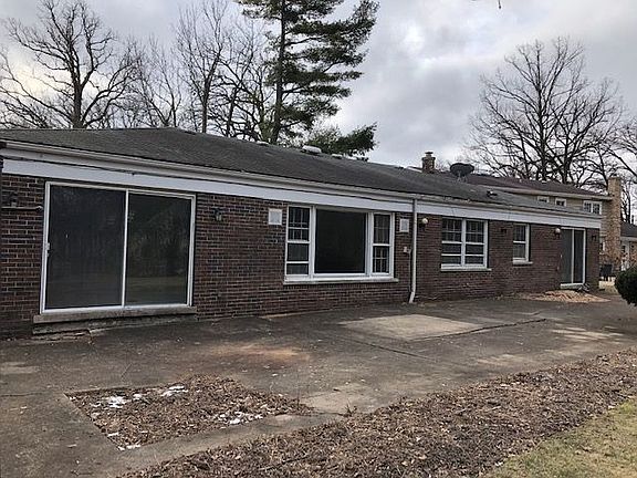 2nd image of 1241 North Ave