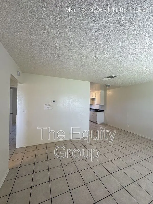 Building Photo - 2100 North Ave #C