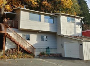 7751 NE North Shore Rd, Belfair, WA 98528