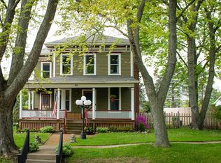 404 Church St, Harvard, IL 60033