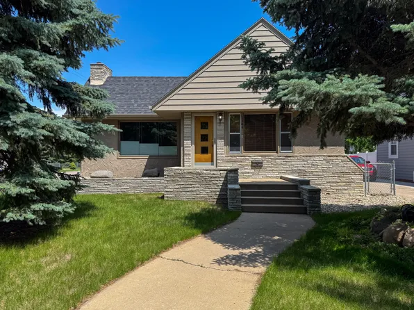 1308 Illinois Ave SW, Huron, SD 57350