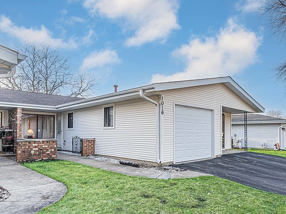 2nd image of 1016 Shannock Ln