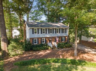 812 Orleans Pl, Raleigh, NC 27609
