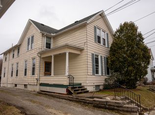 713 W 26th St #3B-1BA-1200SQFT, Erie, PA 16508