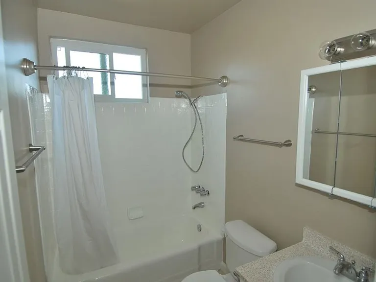 141 N Idaho St — Photo 11