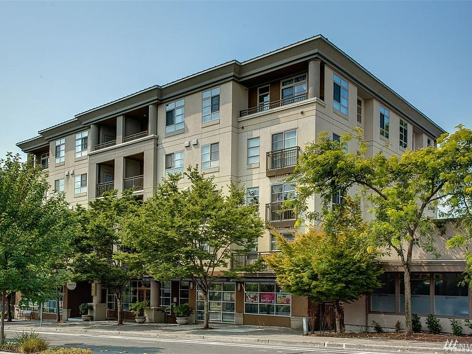1st image of 111 108th Ave NE #407
