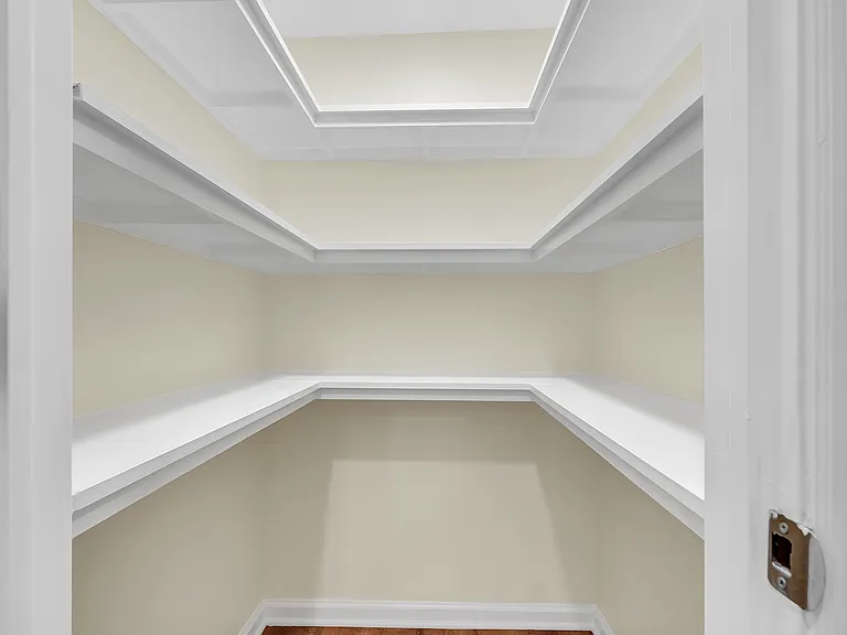 310 Summer St — Photo 13