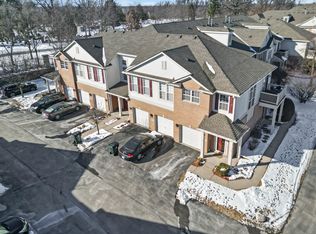 8232 Concord Ln UNIT D, Justice, IL 60458