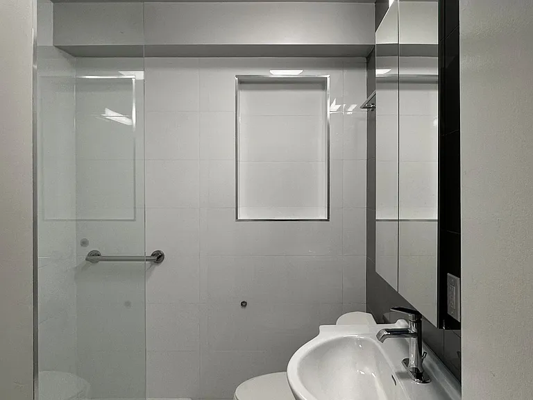 1089 Broadview Ave #3 — Photo 7