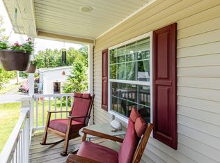 52 Peggi Ln, Winchendon, MA 01475