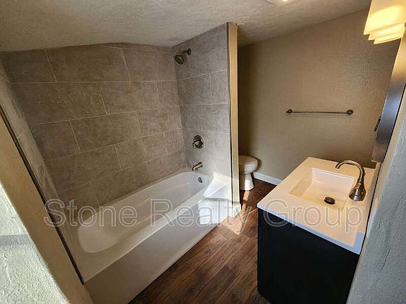 5th image of 624 S 8th St Unit C