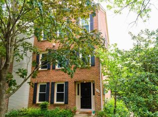 7509 Chrisland Cv, Falls Church, VA 22042