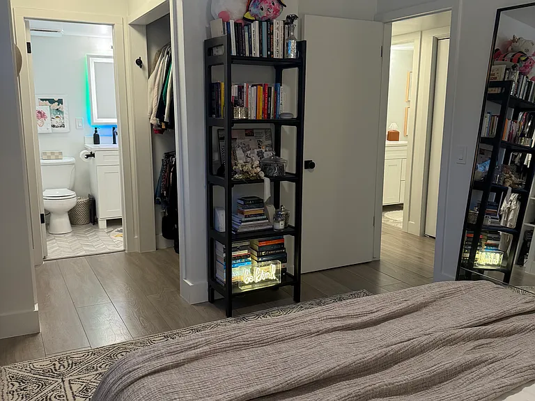 1705 E Woodbridge Dr #16 — Photo 7