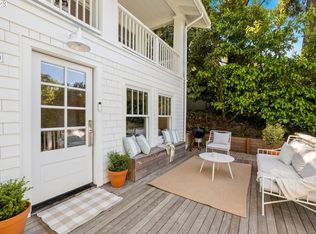 2790 SW Montgomery Dr, Portland, OR 97201