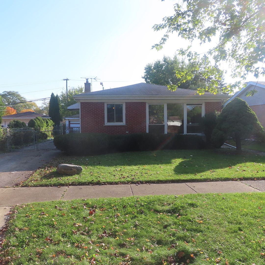 8817 Belleforte Ave, Morton Grove, IL 60053 Zillow