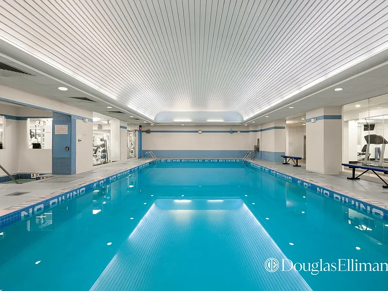 250 E 40th St #27B — Photo 12