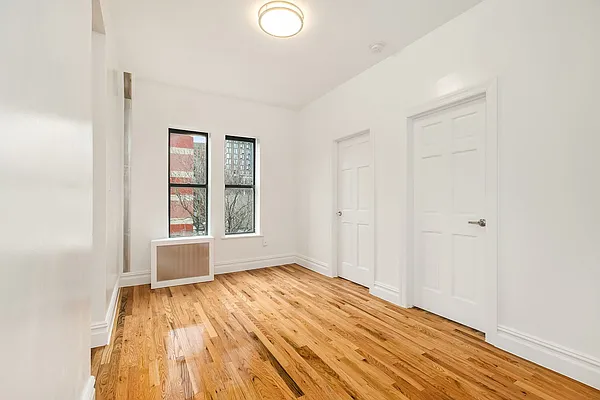 Rented by Compass | media 23