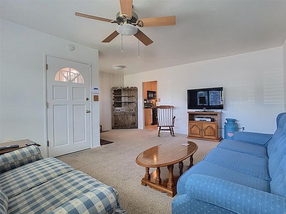 3rd image of 3770 Nassau Dr