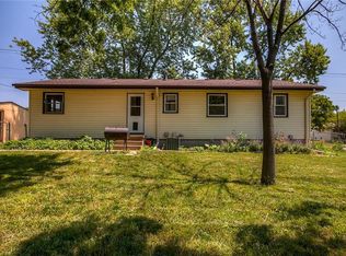 4312 S Union St, Des Moines, IA 50315