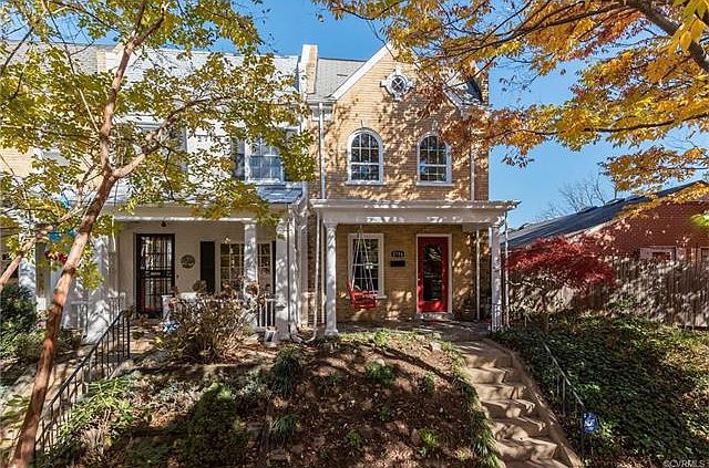 1st image of 2704 Parkwood Ave #0