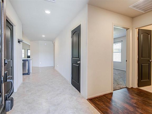 5th image of 9818 Jacy Creek Dr