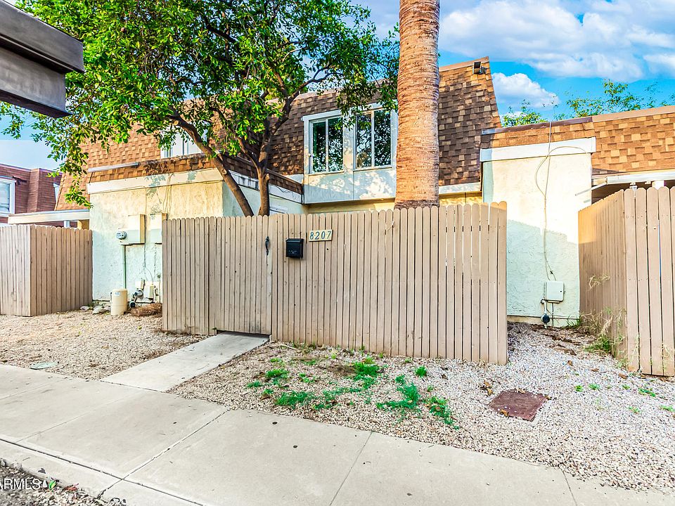1st image of 8207 N 34th Ave