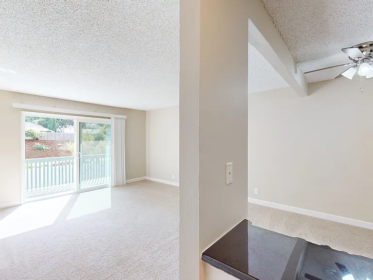 1006 Ignacio Blvd #37 — Photo 10