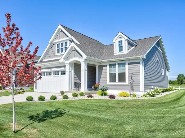 4321 Village Grn, Freeland, MI 48623