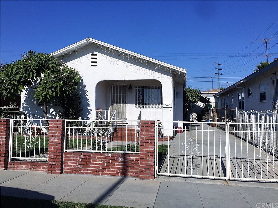 2nd image of 3471 Estrada St