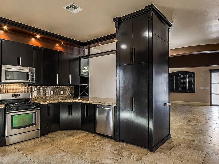12800 Cozy Cove Ave — Photo 6