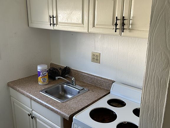 4th image of 1004 W Kitty Hawk Rd #2