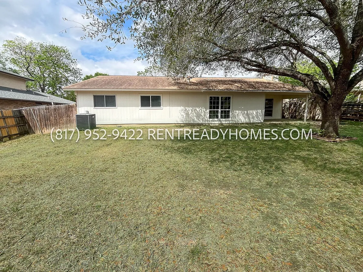 Building Photo - 9526 Millers Rdg