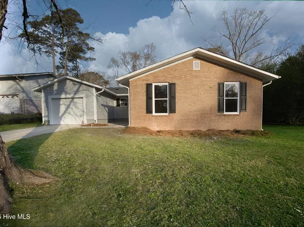 119 Shadow Brook Drive, Jacksonville, NC 28546