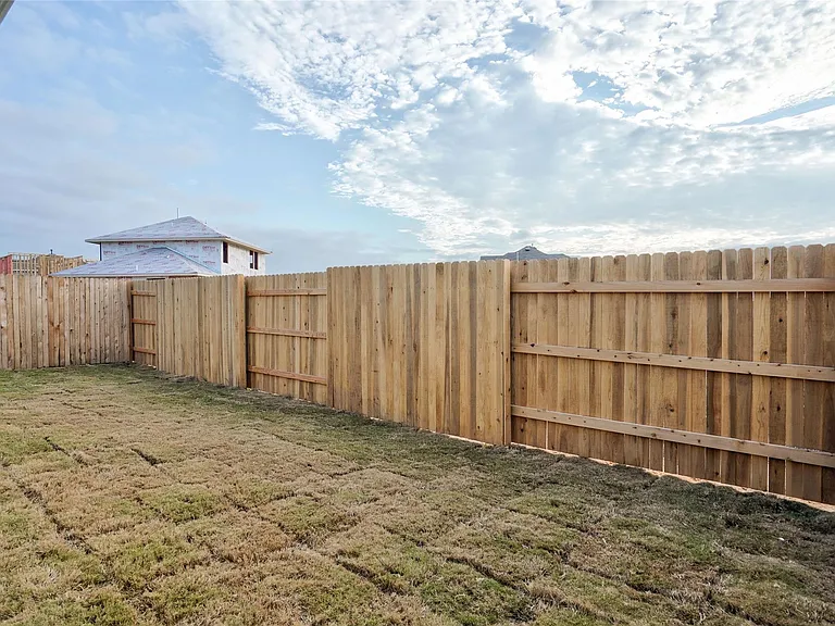 171 White Dunes Dr — Photo 32