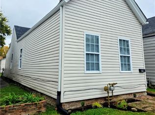 1120 Chartres Street, New Albany, IN 47150