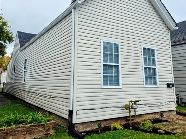 1120 Chartres Street, New Albany, IN 47150